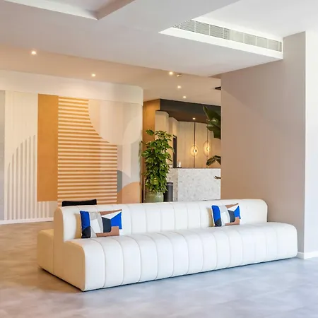 Belstay Aurelia Ξενοδοχείο 4*