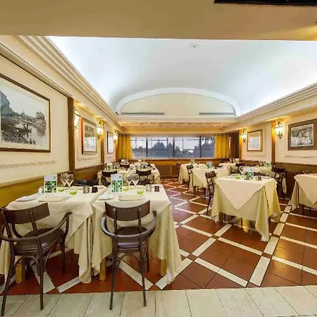 מלון Belstay Aurelia 4*